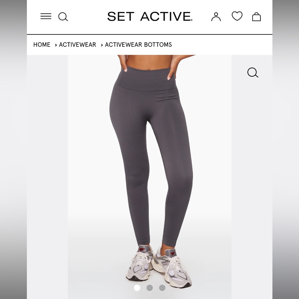 BNWOT SET ACTIVE SCULPTFLEX® LEGGINGS